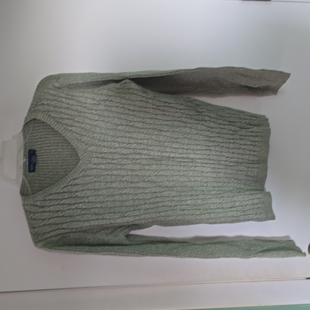 Sweater M